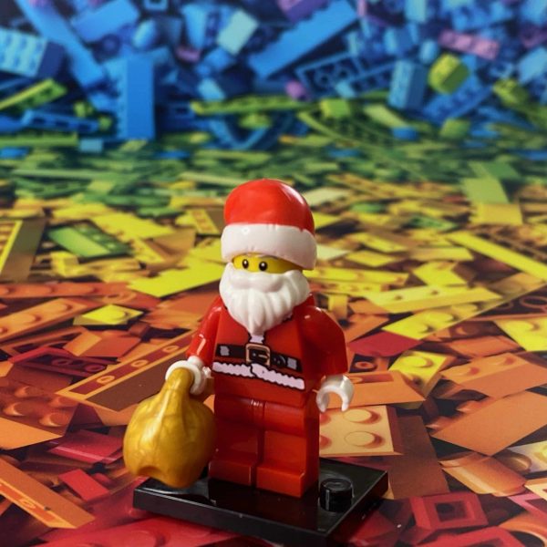 Santa Minifigure | Celeb - Image 2