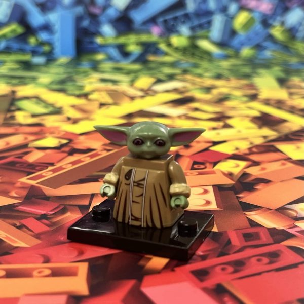 Baby Yoda Minifigure | Star Wars The Mandalorian - Image 2