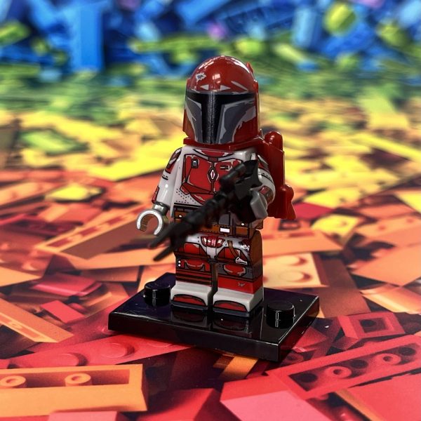 Red Mandalorian Minifigure | Star Wars - Image 2