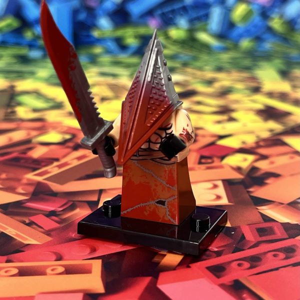 Pyramid Head Minifigure | Video Game Silent Hill - Image 2