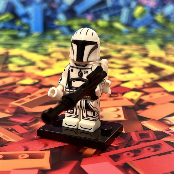 White Mandalorian Minifigure | Star Wars - Image 2
