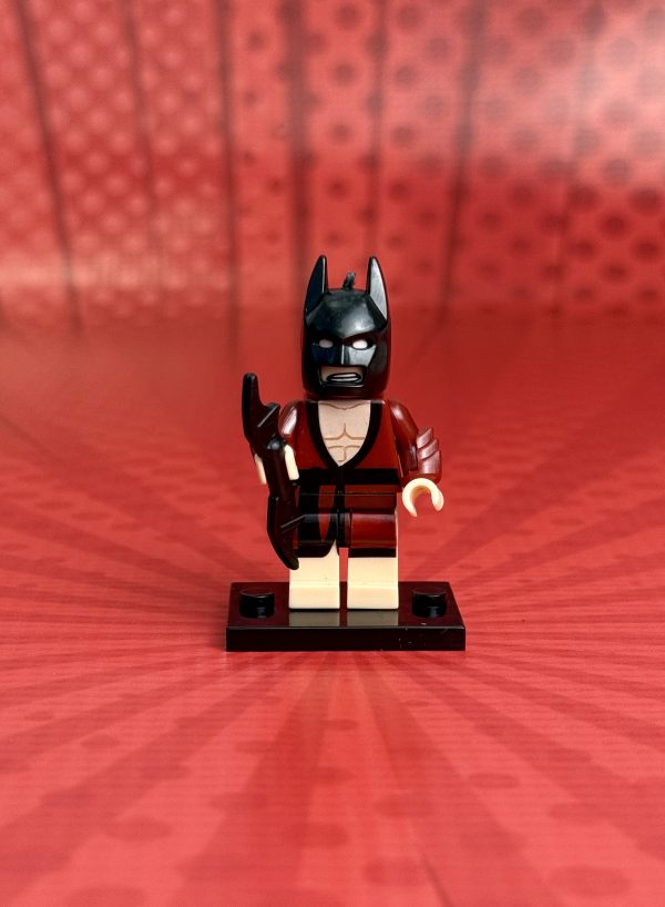 Batman (Robe) Minifigure | Superhero Batman