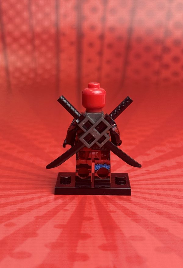 Deadpool Minifigure | Superhero - Image 3