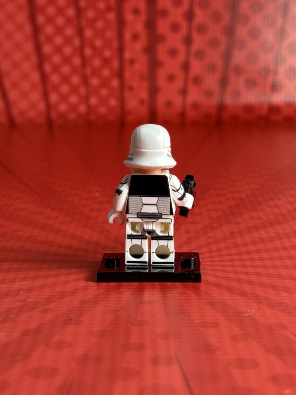 Jet Trooper Minifigure | Star Wars - Image 2
