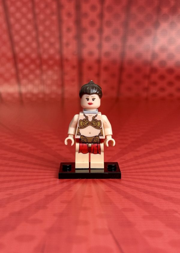 Leia (v3) Minifigure | Star Wars
