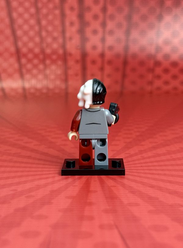 Two-Face Minifigure | Superhero Batman - Image 2