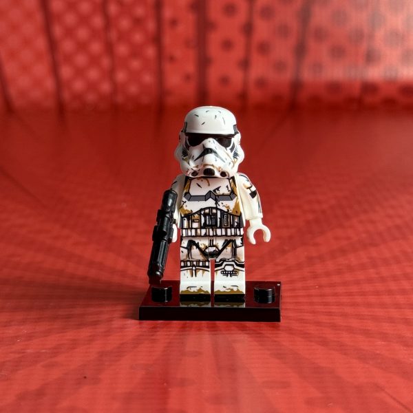 Stormtrooper Battle Damaged Minifigure (v2) | Star Wars