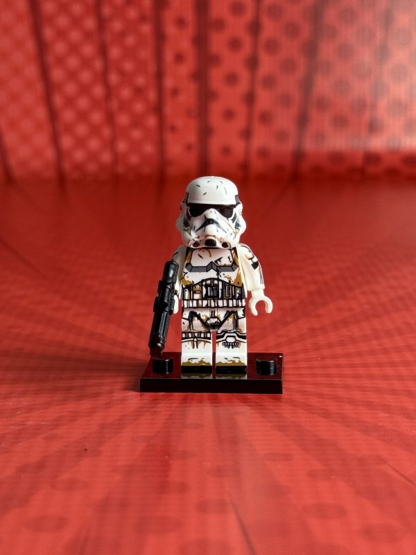 Stormtrooper Battle Damaged Minifigure (v2) | Star Wars