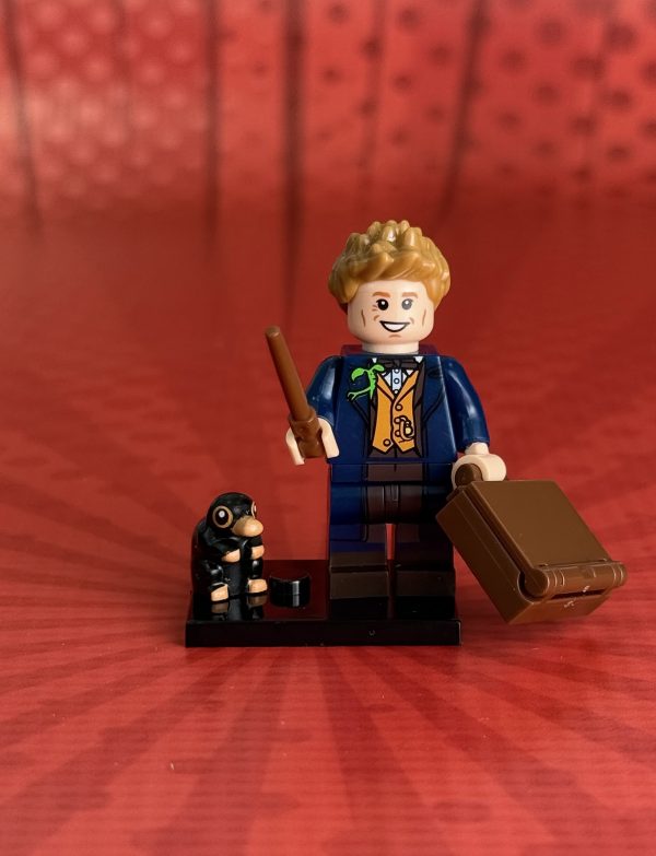 Newt Scamander Minifigure | Harry Potter