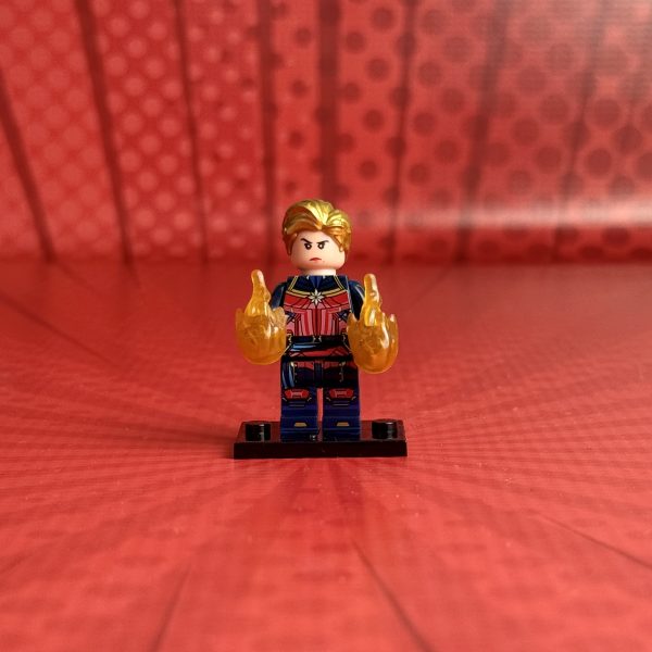 Captain Marvel v2 Minifigure | Superhero