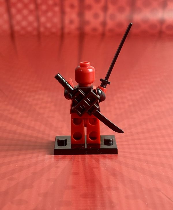 Deadpool Minifigure | Superhero - Image 2