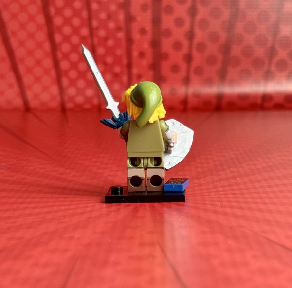 Link (Dark Green) Minifigure | Video Game Zelda - Image 2