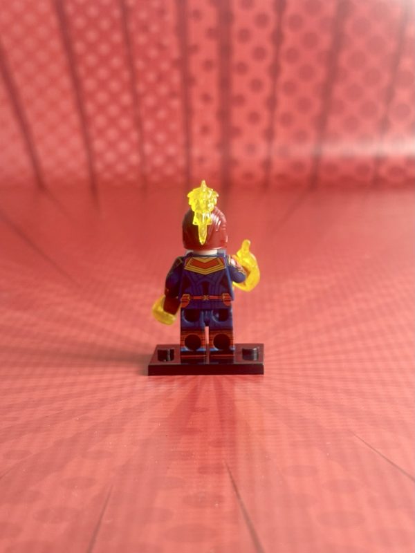 Captain Marvel Minifigure | Superhero - Image 2