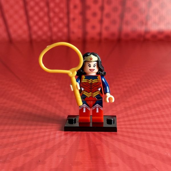 Wonder Woman Minifigure | Superhero Wonder Woman