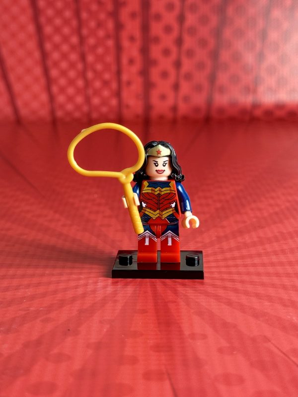 Wonder Woman Minifigure | Superhero Wonder Woman