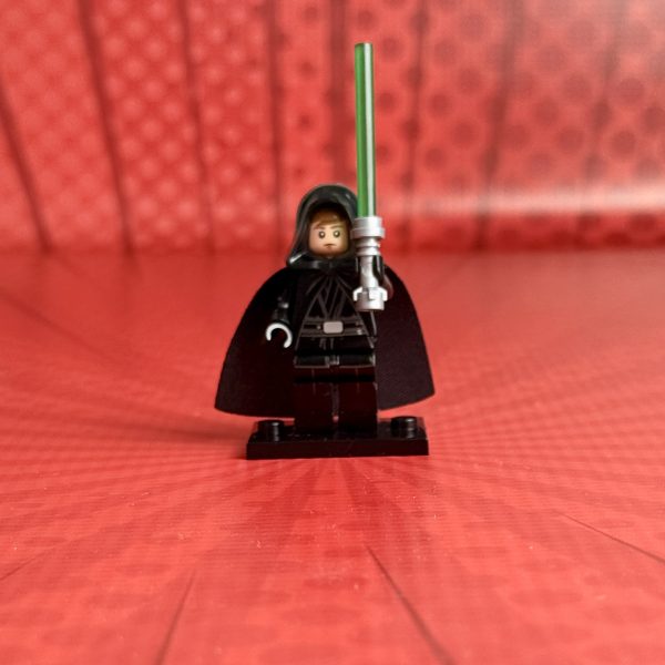 Luke Skywalker Minifigure | Star Wars