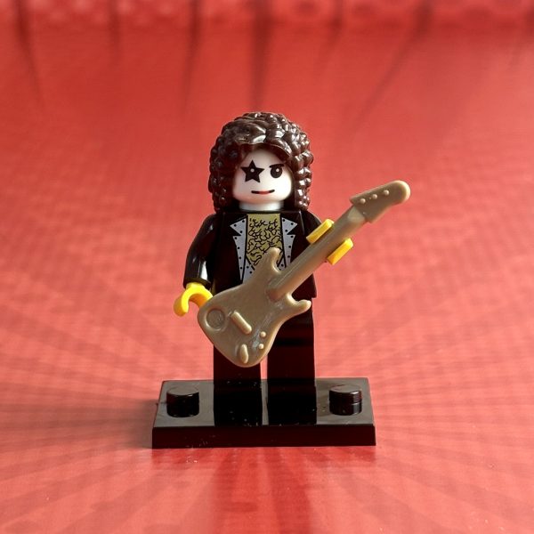 Paul Stanley Minifigure | Celeb Kiss