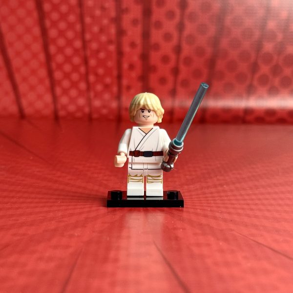Luke Skywalker Minifigure | Star Wars