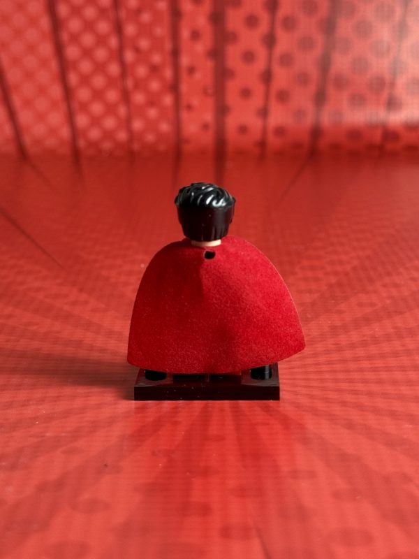 Superman (v2) Minifigure | Superhero Superman - Image 2
