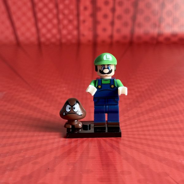 Luigi Minifigure | Video Game Super Mario