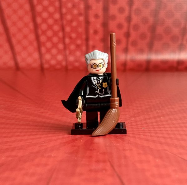 Madam Rolanda Hooch Minifigure | Harry Potter