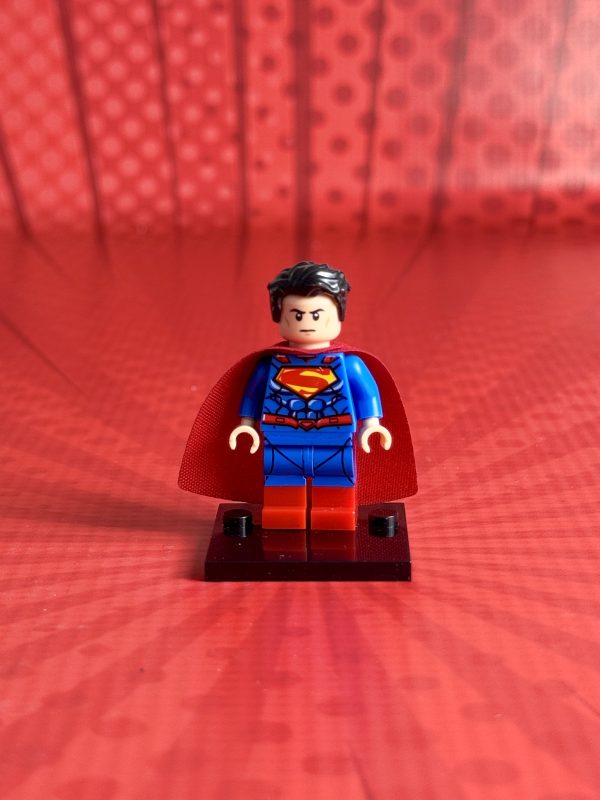 Superman (v2) Minifigure | Superhero Superman