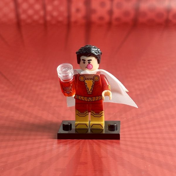 Shazam (Captain Marvel) Minifigure | Superhero
